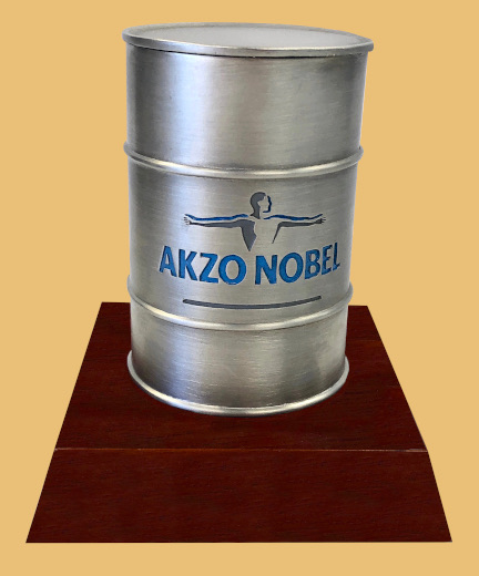 Barrel of oil award for oilfield industry
